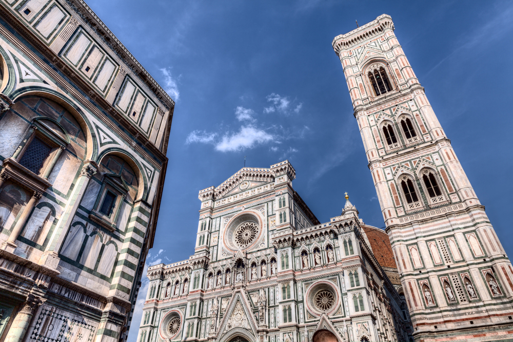 Il Duomo di Firenze con il Battistero e il Campanile di Giotto / Shutterstock.com