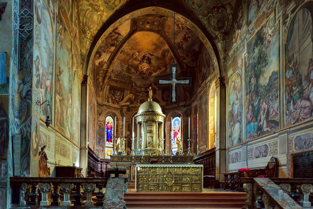 Duomo di Monza © Philip Bird LRPS CPAGB / Shutterstock.com